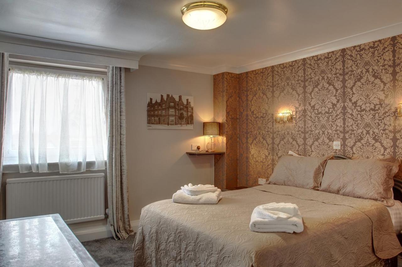 The Orwell Hotel 펠릭스토우 외부 사진