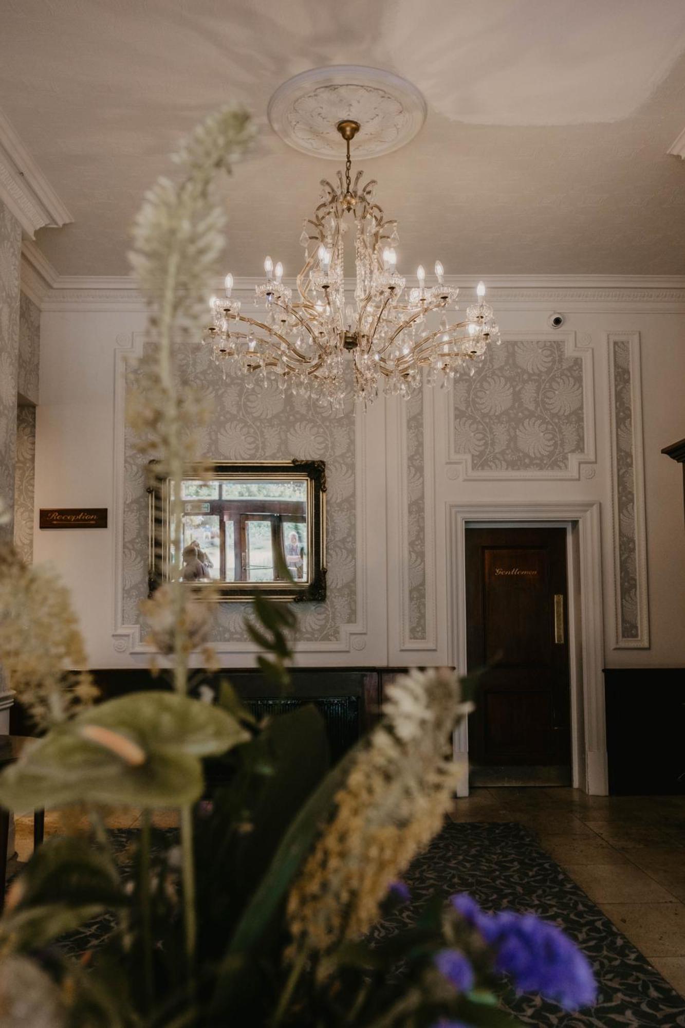 The Orwell Hotel 펠릭스토우 외부 사진
