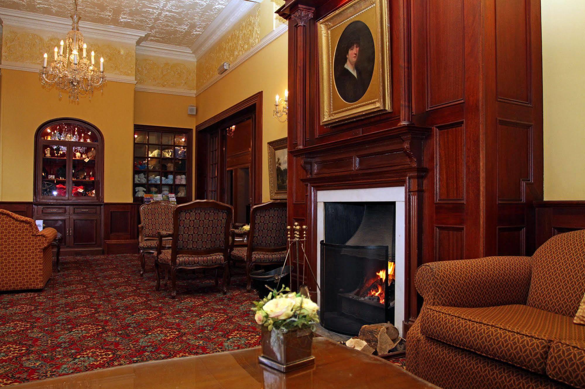 The Orwell Hotel 펠릭스토우 외부 사진
